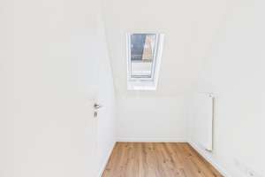 IN-Stadtmitte - 2 ZKB im 2. OG mit Lift - Erstbezug nach Modernisierung – Die vollständige Adresse der Immobilie erhältst du vom Anbieter., 85049 Mitte, Ingolstadt – Vorschaubild 6