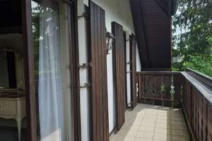 Außergewöhnliches Einfamilienhaus mit Einliegerwohnung, Wellnessbereich und traumhaftem Garten – Die vollständige Adresse der Immobilie erhältst du vom Anbieter., 81249 Lochhausen, München – Vorschaubild 16