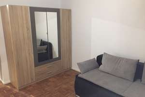 Charmantes Dachgeschoss-Apartment in Stuttgart-Untertürkheim  – Lindenfelsstraße 51, 70327 Untertürkheim (Ortsteil), Stuttgart – Vorschaubild 5