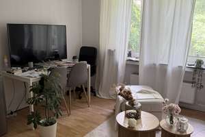 Untermiete: 1,5-Zimmer-Apartment in Elberfeld/Luisenviertel – Luisenstraße 84, 42103 Elberfeld, Wuppertal – Vorschaubild 2