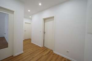 Modernisierte 3-Zimmerwohnung mit Balkon – Die vollständige Adresse der Immobilie erhältst du vom Anbieter., 50670 Altstadt/Nord, Köln – Vorschaubild 4