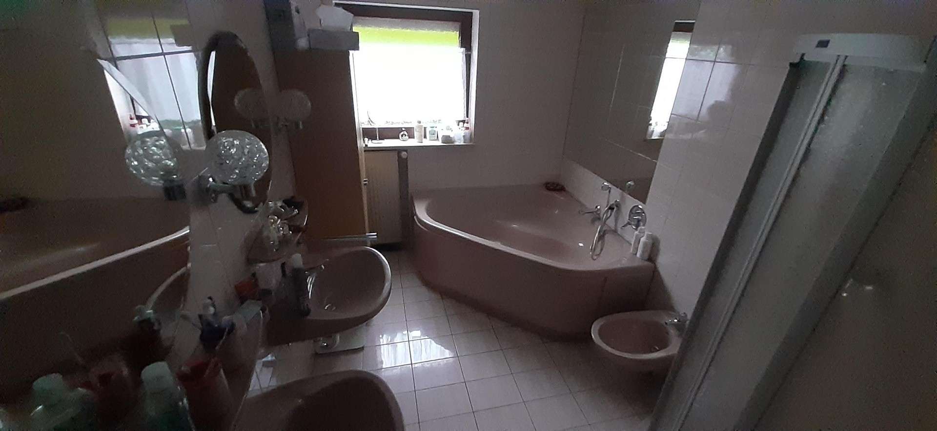 Immobilie in Spraitbach - 3-Familienhaus in Spraitbach (Raum Schwäbisch Gmünd)-mit Sauna & Doppelgarage - Bild 0