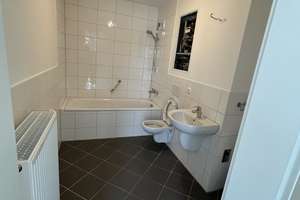 Schöne 3- Zimmer - Wohnung – Weisbergerstr. 37, 85053 Südost, Ingolstadt – Vorschaubild 4