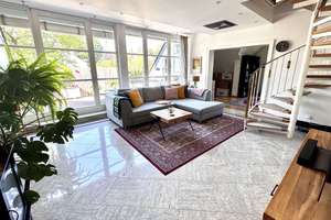 Exklusive 5-Zimmer-Wohnung mit großem Süd-Balkon, Aufzug, EBK und Tiefgarage – Johann-Sebastian-Bach-Straße 32, 65193 Nordost, Wiesbaden – Vorschaubild 2