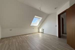 Helle 2-Zimmer-Dachgeschosswohnung mit Westbalkon, TG-Stellplatz und Burgblick – Die vollständige Adresse der Immobilie erhältst du vom Anbieter., 74189 Weinsberg – Vorschaubild 6