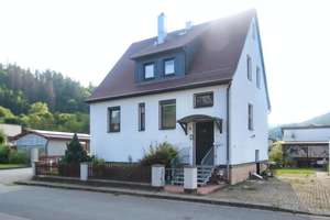Charmantes Einfamilienhaus im romantischen Schwarzatal mit Gartenidylle – Die vollständige Adresse der Immobilie erhältst du vom Anbieter., 7429 Sitzendorf – Vorschaubild 2