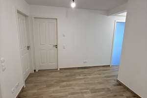 Platz zum wohlfühlen und ein Balkon mit Ausblick – Sarajevo-Ufer 25, 39106 Alte Neustadt, Magdeburg – Vorschaubild 4