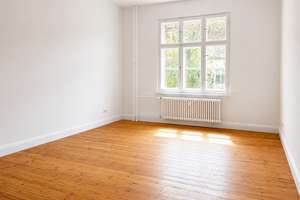 Bezugsfrei ! Liebevoll renovierte 3-Zimmer-Wohnung mit Süd-West-Balkon zw. Spree & Mierendorffplatz – Die vollständige Adresse der Immobilie erhältst du vom Anbieter., 10589 Charlottenburg, Berlin – Vorschaubild 4