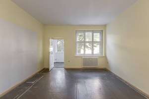 Unsanierte helle 3-Zi-Altbauwohnung mit Wintergarten in Schöneberg mit viel Potenzial – Rubensstrasse 7, 12159 Schöneberg, Berlin – Vorschaubild 15