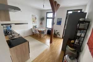 Helle 3-Zimmer-Wohnung mit Balkon in Zentrumsnähe – Rosa-Luxemburg-Straße 40, 4315 Neustadt-Neuschönefeld, Leipzig – Vorschaubild 1