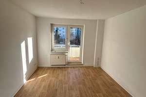 Gemütliche 2-Zimmer mit Balkon, Laminat und Wannenbad in ruhiger Lage – Humboldtstraße 14, 9130 Sonnenberg, Chemnitz – Vorschaubild 8