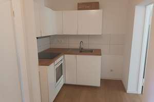 Charlottenburg: ERSTBEZUG: Direkt am Hohenzollerndamm - 38 m² per SOFORT zu VERMIETEN – Die vollständige Adresse der Immobilie erhältst du vom Anbieter., 10717 Wilmersdorf, Berlin – Vorschaubild 2