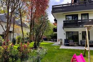 Gartentraum: 4-Zimmer-EG-Wohnung mit parkähnlichem Garten