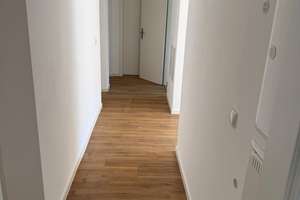 * 4 ZKB * 2.OG * kein Aufzug * ohne Balkon * – 67059 Mitte, Ludwigshafen am Rhein – Vorschaubild 9