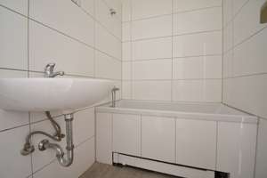 Renoviert! Modernes Apartment mit viel Tageslicht in KR-City – Hülser Straße 283, 47803 Inrath/Kliedbruch, Krefeld – Vorschaubild 4