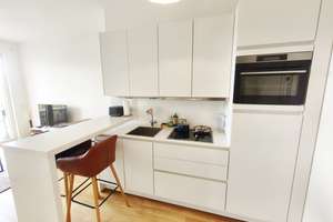 möblierte Wohnung in Tiergarten direkt an der U2, frei ab 16.12.2025 – Gabriele-Tergit-Promenade 21, 10963 Tiergarten, Berlin – Vorschaubild 1