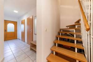 Modernes 5-Zimmer EFH in guter Lage in Gau-Bischofsheim  – Die vollständige Adresse der Immobilie erhältst du vom Anbieter., 55296 Gau-Bischofsheim – Vorschaubild 12