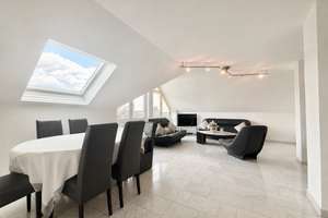 Großzügige Dachgeschosswohnung mit Garten und Weitblick in Bochum-Stiepel – Die vollständige Adresse der Immobilie erhältst du vom Anbieter., 44797 Stiepel, Bochum – Vorschaubild 3