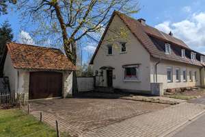 Doppelhaushälfte mit 1.041 m² Grundstück in ruhiger Lage - großes Potenzial in Salzgitter-Bad – Herrmann-Löns-Weg 37, 38259 Salzgitter-Bad, Salzgitter – Vorschaubild 3