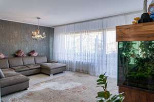 gepflegtes Reihenmittelhaus in Bretten mit ca. 35m² zusätzlicher Fläche im ausgebauten Untergeschoss – Die vollständige Adresse der Immobilie erhältst du vom Anbieter., 75015 Bretten – Vorschaubild 1