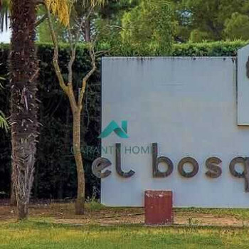 GROSSES ANGEBOT!!! CHALET ZU VERKAUFEN URB. EL BOSQUE