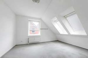 Moderne Maisonette mit Balkon und TG-Stellplatz in ruhiger Lage! – 22559 Rissen, Hamburg – Vorschaubild 18