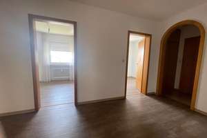 Dreifamilienhaus mit großem Gartengrundstück in begehrter Wohnlage  von Wiesloch zu verkaufen! – Lieselottestraße 9, 69168 Wiesloch – Vorschaubild 52