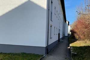 Erstbezug nach Sanierung  4 Zimmer Wohnung, super Grundriss, Balkon – Eichendorffstraße 5, 85072 Eichstätt – Vorschaubild 2