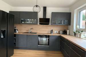 Attraktive Wohnung mit hoher Wohnqualität, naturnaher Lage und bester Anbindung – Castellstraße 70, 90451 Eibach, Nürnberg – Vorschaubild 3