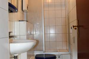 Moderner komplett renovierte 3RKDB im Flair Essener Industriekultur, nahe der Uni!! – Beisingstr. 7, 45141 Nordviertel, Essen – Vorschaubild 10