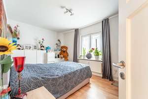 Gut vermietete 2-Zimmerwohnung in modernisiertem Haus in Fuhlsbüttel zu erwerben! – Die vollständige Adresse der Immobilie erhältst du vom Anbieter., 22335 Fuhlsbüttel, Hamburg – Vorschaubild 3