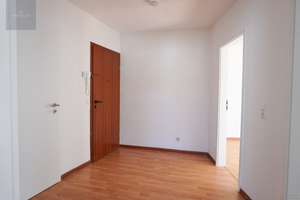 helle 3-Zimmer-Wohnung mit Westbalkon in zentrumsnaher Lage von Lahr – 77933 Lahr/Schwarzwald – Vorschaubild 7