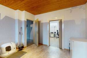 Gepflegtes Einfamilienhaus mit Hof, Terrasse und Garage zum Kauf in Münster-Sarmsheim – 55424 Münster-Sarmsheim – Vorschaubild 7