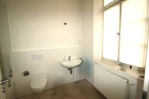 Erfüllen Sie sich Ihren Traum – eigener Laden und Wohnung plus Mieteinnahmen – Die vollständige Adresse der Immobilie erhältst du vom Anbieter., 47798 Stadtmitte, Krefeld – Vorschaubild 8