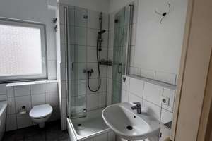 Ruhige 3 Zimmer-Wohnung mit Einbauküche und Balkon in Langenhorn, Hamburg – Die vollständige Adresse der Immobilie erhältst du vom Anbieter., 22417 Langenhorn, Hamburg – Vorschaubild 9