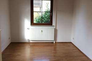 3 Zimmer Wohnung in Plöchingen – Hindenburgstrasse 28, 73207 Plochingen – Vorschaubild 1