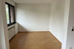 Attraktive 3. Zimmer-Wohnung mit Balkon in DU-Duissern – Prinzenstraße  27, 47058 Duissern, Duisburg – Vorschaubild 2