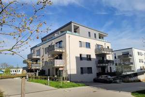 Moderne 2-Zimmer-Wohnung mit Südbalkon und Aufzug