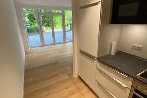 Exklusive und seniorengerechte 2-Zimmer-Wohnung mit französischem Balkon in Solingen-Wald