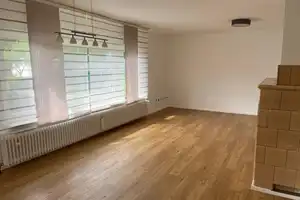Renoviertes 5-Raum-Einfamilienhaus mit geh. Innenausstattung und Garten in Kaiserslautern – Fliederweg 44, 67657 Kaiserslautern – Vorschaubild 4