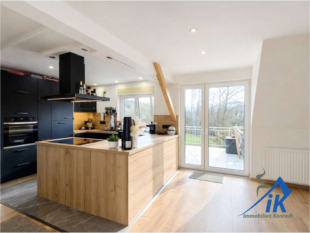 Immobilie in Nanzdietschweiler - IK | Nanzdietschweiler: Doppelhaushälfte mit herrlichem Naturblick und Rohbauwohnung im EG - Bild 2