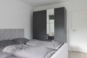 Charmante,   2 Zimmer  Dachgeschoss - Wohnung mit Balkon – Die vollständige Adresse der Immobilie erhältst du vom Anbieter., 47798 Stadtmitte, Krefeld – Vorschaubild 21