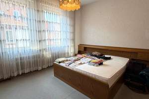 **Zweifamilienhaus mit Potenzial und eingewachsenem Garten** – Die vollständige Adresse der Immobilie erhältst du vom Anbieter., 55246 Mainz-Kostheim, Wiesbaden – Vorschaubild 19