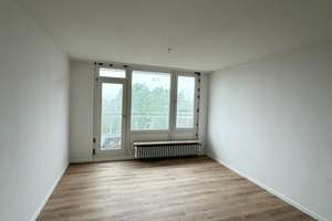 Renovierte helle 2-Zimmer-Wohnung mit Balkon und Weitblick in Aachen-Walheim – hochhausring 7, 52076 Walheim, Aachen – Vorschaubild 3