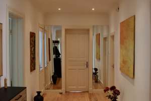 Großzügige Wohnung in Altbauvilla // 7 Zimmer // Heimfeld 