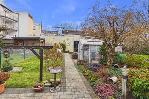 Wohnen mit Blick auf die Godesburg: Charmantes Dreifamilienhaus in Bad Godesberg – Die vollständige Adresse der Immobilie erhältst du vom Anbieter., 53177 Alt-Godesberg, Bonn – Vorschaubild 8
