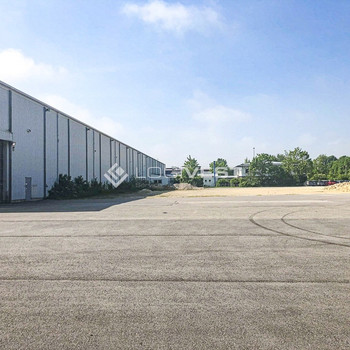 Lagerhalle mit Freifläche / Top Lage / Rhein
