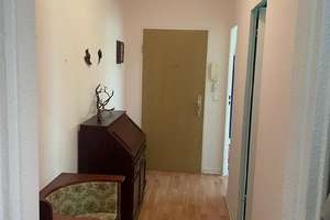 Bezugsfrei: Gut geschnittene 3-Zimmer-Wohnung mit grandioser Aussicht vom schönen Balkon – Die vollständige Adresse der Immobilie erhältst du vom Anbieter., 13051 Neu-Hohenschönhausen, Berlin – Vorschaubild 10