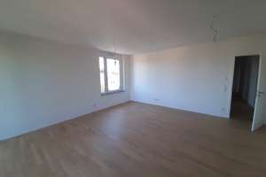 Neuwertige, helle und ruhige 3‑Zimmer Wohnung im 4. OG mit Balkon in Stuttgart-Steckfeld – Die vollständige Adresse der Immobilie erhältst du vom Anbieter., 70599 Steckfeld, Stuttgart – Vorschaubild 2