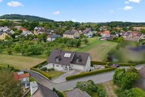 Luxus pur & Fernblick! Hochwertiges Anwesen nahe Bayreuth mit ELW, tollem Garten und Traumterrasse – Die vollständige Adresse der Immobilie erhältst du vom Anbieter., 95503 Hummeltal – Vorschaubild 29
